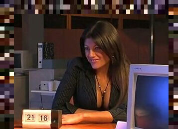 Kantor, Sekretaris, Blowjob (seks dengan mengisap penis), Cumshot (keluarnya sperma), Atasan