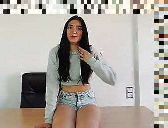 Latine, Kasting, Španci, Djevice